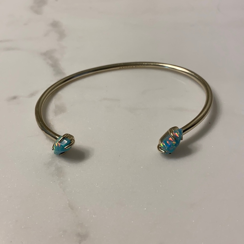 Kendra Scott bracelet